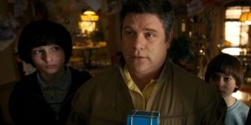 Stranger Things, Sean Astin évoque la mort de Bob : "les frères Duffer ont pleuré en écrivant la scène"