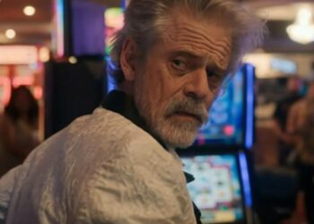 Obliterated - A Night of Panic : La nudité frontale complète de C. Thomas Howell est réelle !