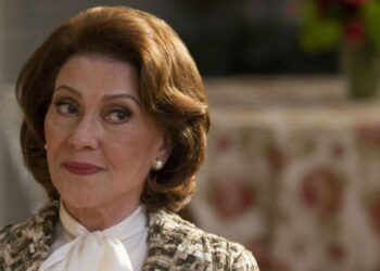 Gilmore Girls : Kelly Bishop écrit un livre