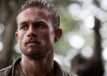 Criminel : Charlie Hunnam protagoniste de la nouvelle série TV Prime Video