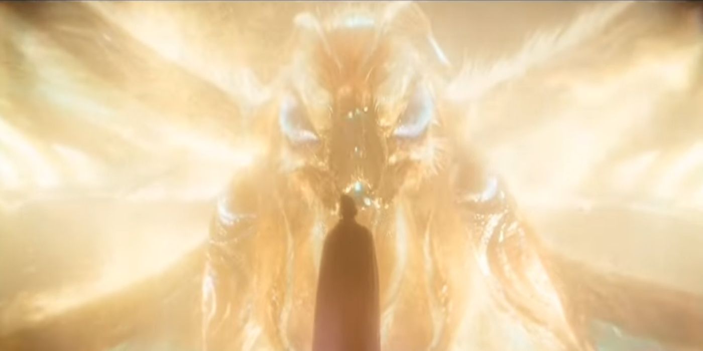 Jia se tient devant un Mothra brillant dans Godzilla x Kong : The New Empire