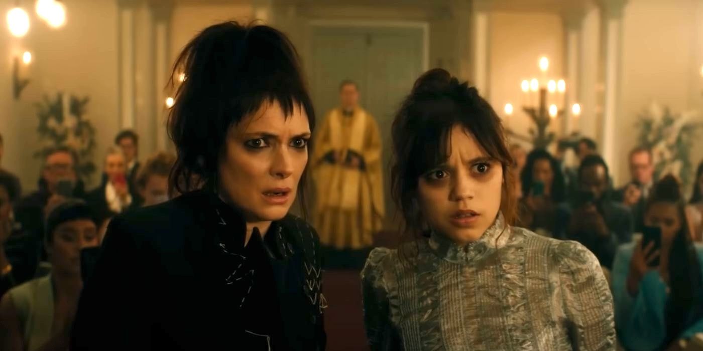 Lydia (Winona Ryder) et sa fille Astrid (Jenna Ortega) apprennent de grands secrets dans le final de Beetlejuice Beetlejuice.